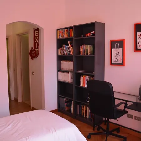 Casa Della Vetra 2*